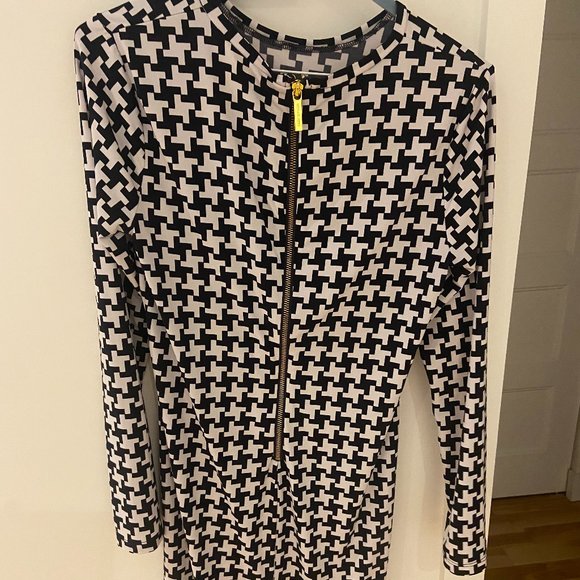 Michael Kors super comfy dress small - Picture 2 of 4